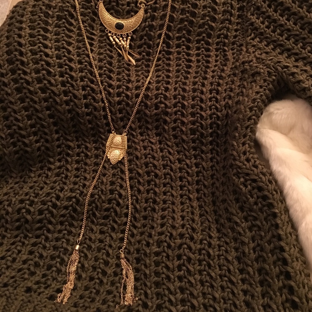 Gold Fashion Necklace
